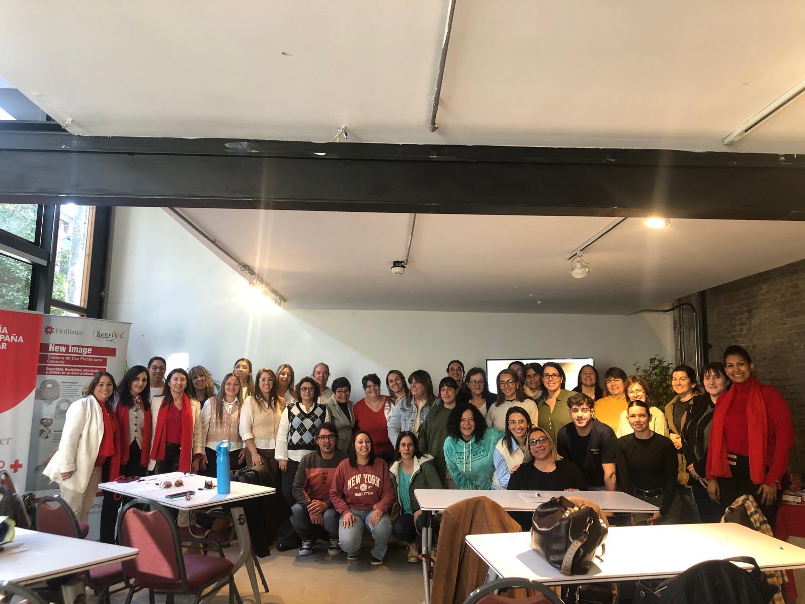 Jornada de capacitación : "Introducción al manejo especializado del paciente con ostomías".